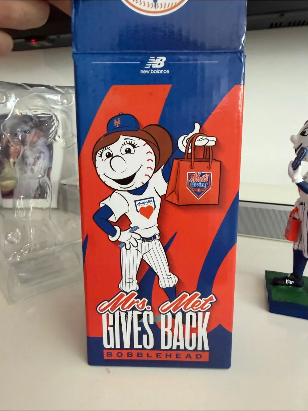 Mrs. Met Bobblehead Collectible - Blue & Orange